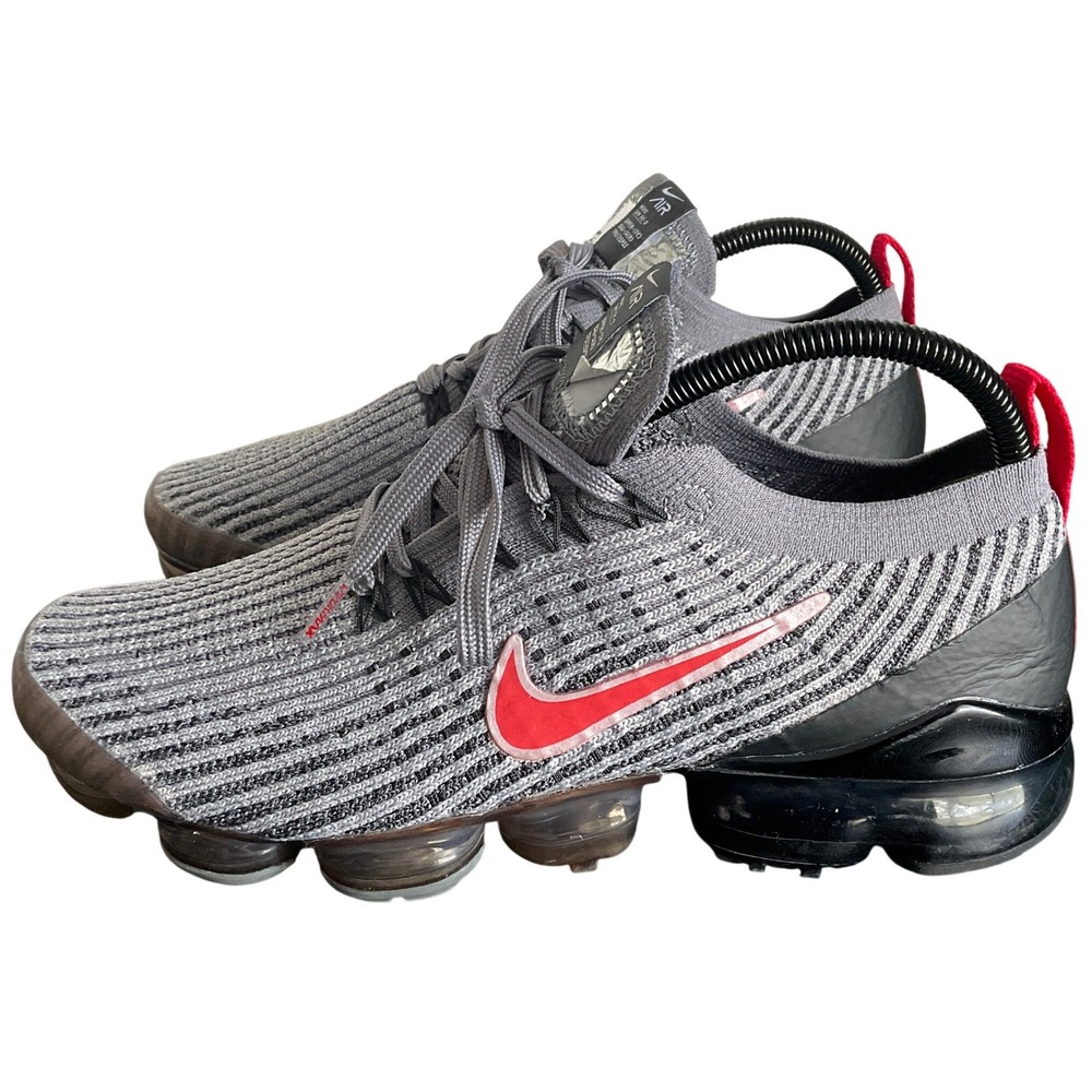 Nike Air VaporMax Flyknit 3 Mens Size 7 Particle Grey University Red AJ6900-012